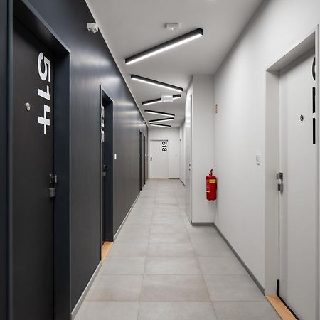 Celestial Apartments เบอร์โน ภายนอก รูปภาพ
